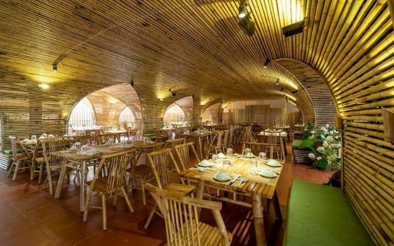 Thi công ốp tre trúc trang trí xu hướng hiện nay